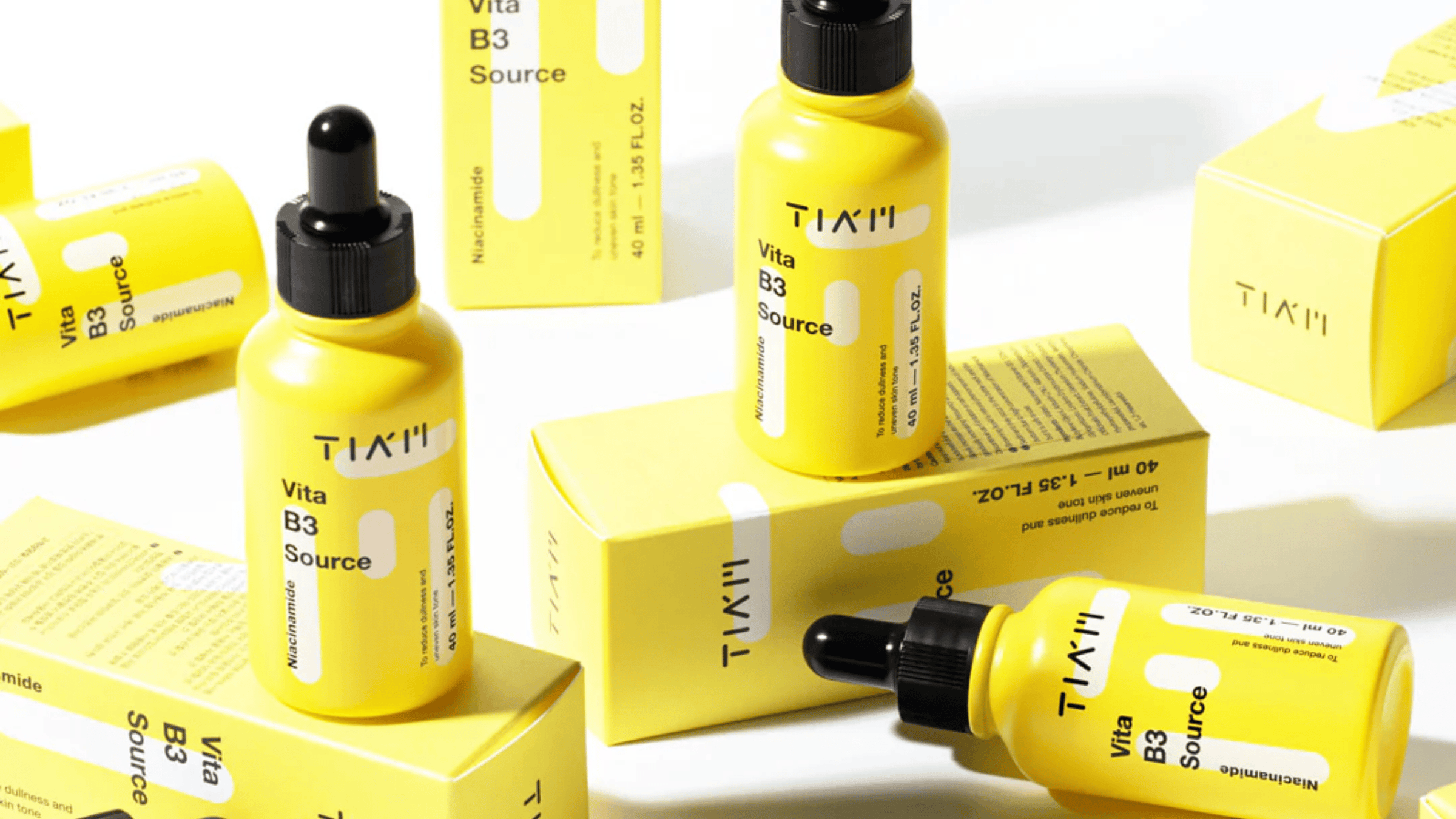 TIA'M Vita B3 Source – lystergivande niacinamidserum i gul förpackning som jämnar ut hudton, minskar pigmentfläckar och ger huden en frisk, strålande glöd.