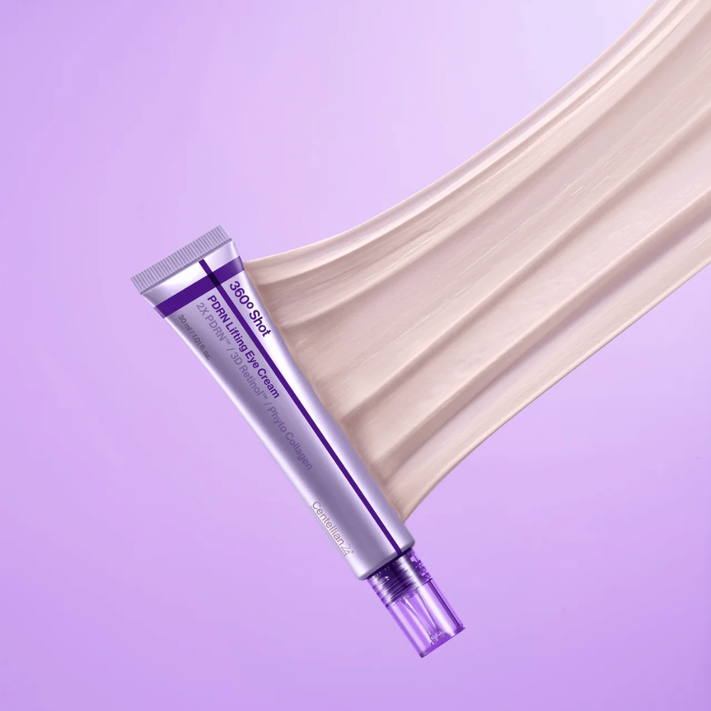 Centellian24 360º Shot PDRN Lifting Eye Cream tekstura – bližnji posnetek kremaste kreme za oči z PDRN in kolagenom, ki pomaga vlažiti in dati koži okoli oči bolj gladek videz.