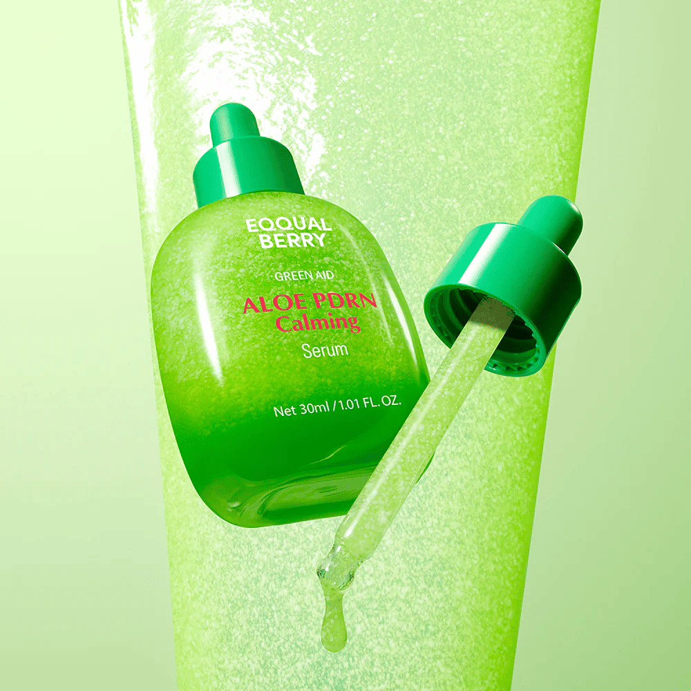 EQQUALBERRY Aloe PDRN Calming Serum 30 ml s pipeto – pomirjujoči serum za obraz z alojo in PDRN za vlažno in uravnoteženo kožo.