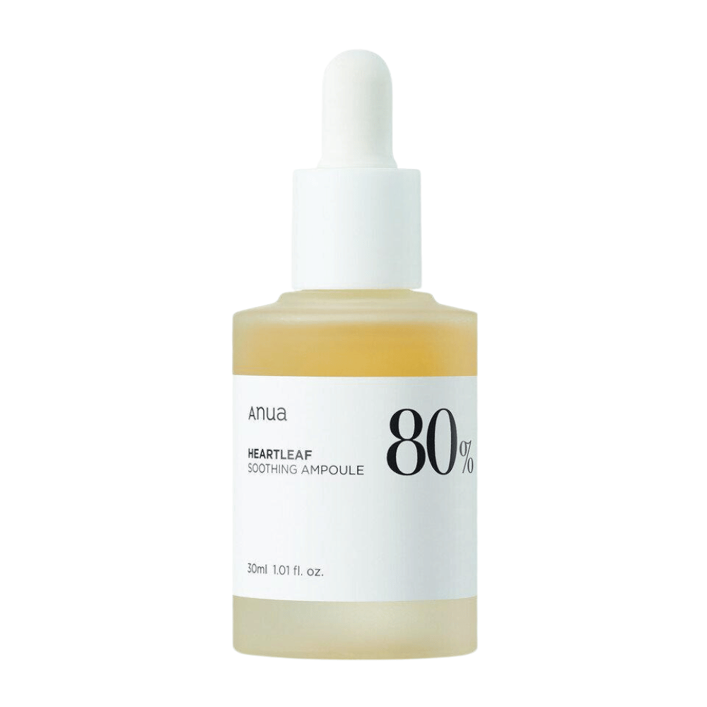 En Anua Heartleaf 80% pomirjujoča ampula z belo ozadjem.