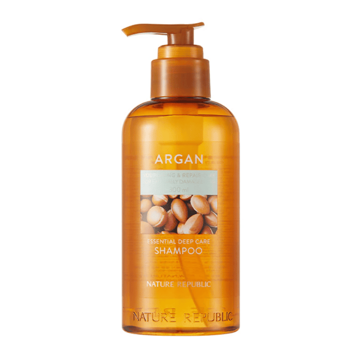 Slika izdelka Nature Republic Argan Essential Moisture Repairing Shampoo – hranljiv šampon za močnejše in bolj sijoče lase.