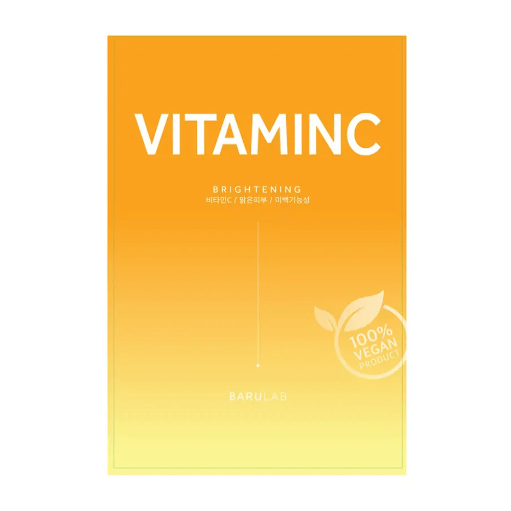 Eno pakiranje maske BARULAB "VITAMINC Brightening", označeno kot "100% Vegan Product". Pakiranje ima barvni preliv od oranžne na vrhu do svetlo rumene na dnu.