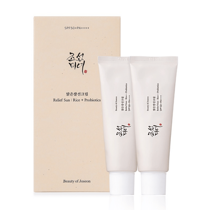 Dve tubi Beauty of Joseon Relief Sun Double Set kreme za obraz pred škatlo.