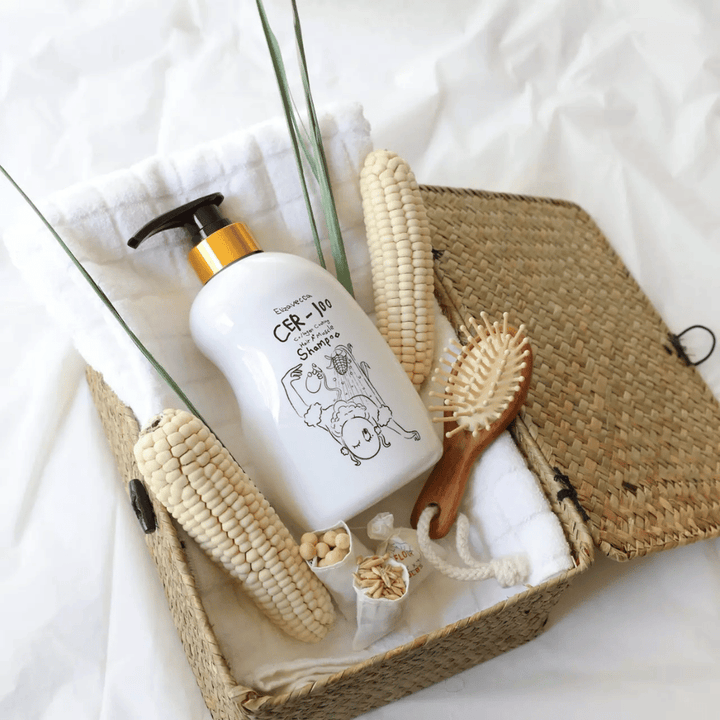 Elizavecca CER-100 Collagen Coating Shampoo – obnovitveni šampon s kolagenom za šibke, skodrane in poškodovane lase