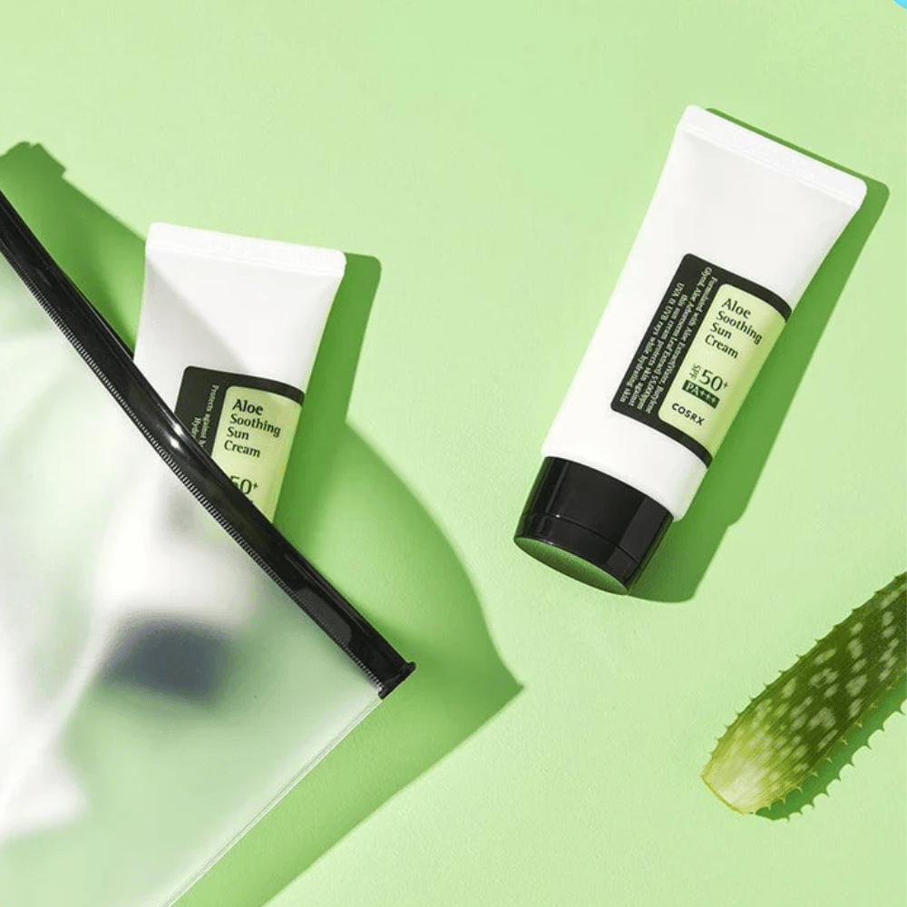 COSRX Aloe Soothing Sun Cream SPF50+ PA+++ – vlažilna sončna krema z aloe vero za vsakodnevno UV-zaščito, prikazana v potovalni velikosti