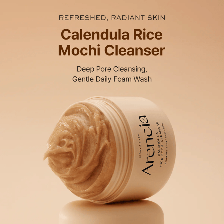 Arencia Calendula Rice Mochi Cleanser 120 g – vlažilno korejsko čistilo z rižem in ognjičem, ki pušča kožo mehko, čisto in uravnoteženo.