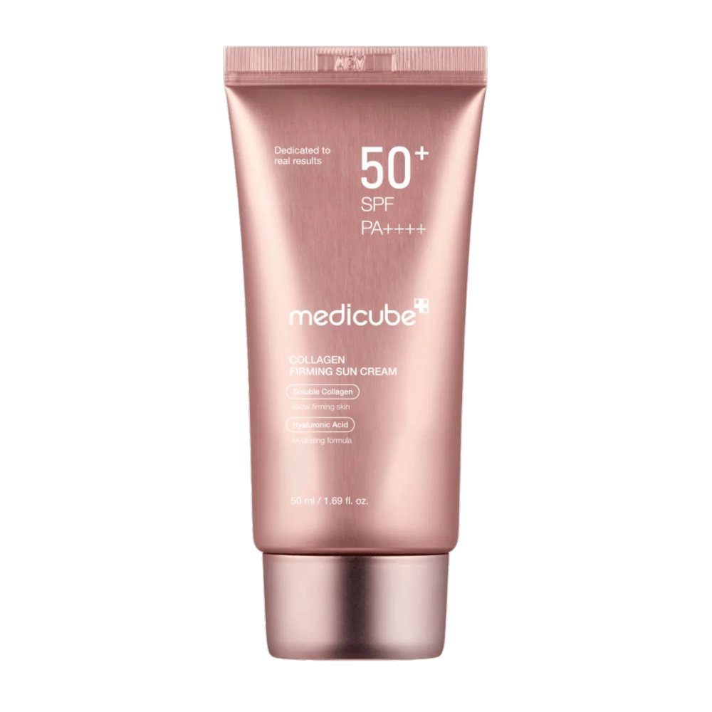 Medicube Collagen Firming Sun Cream SPF 50+ v roza-zlati tubi – zaščita pred soncem s kolagenom in hialuronsko kislino, ki zagotavlja čvrsto, navlaženo kožo z leskom.