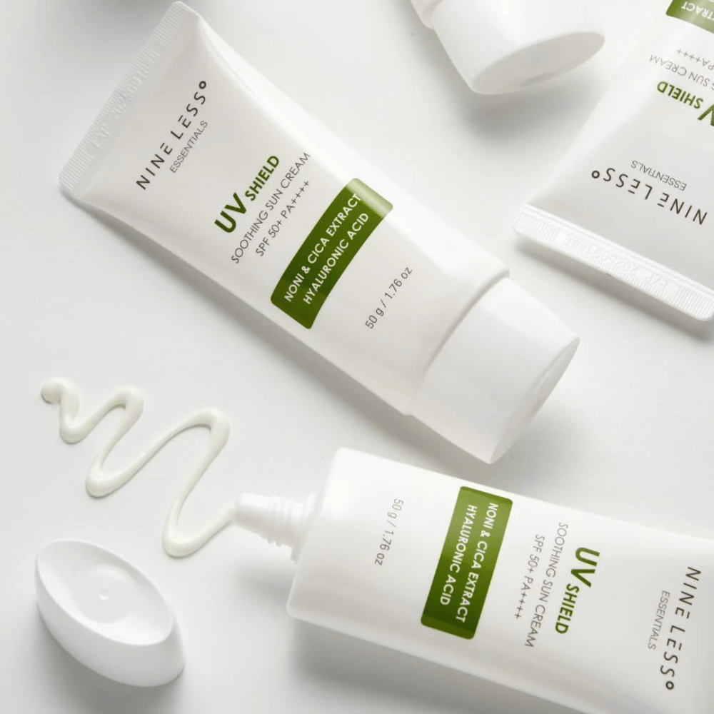 NINE LESS Essentials UV Shield Soothing Sun Cream SPF 50+ PA++++ z nonijem, cico in hialuronsko kislino, ki vlaži in ščiti kožo pred UVA- in UVB-žarki.