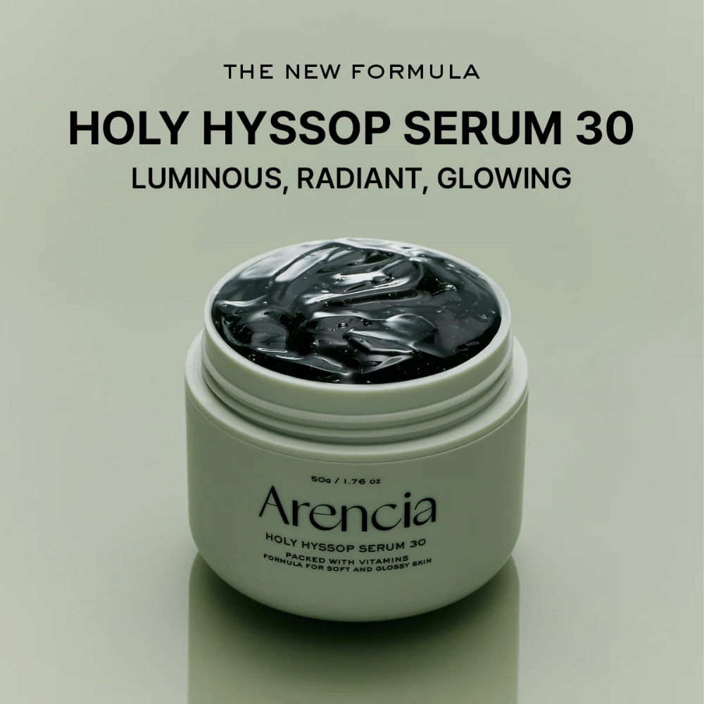 Arencia Holy Hyssop Serum 30 – novo sijajno serum z vitaminsko bogato formulo, ki daje enakomeren, sijoč in zdrav ten kože.