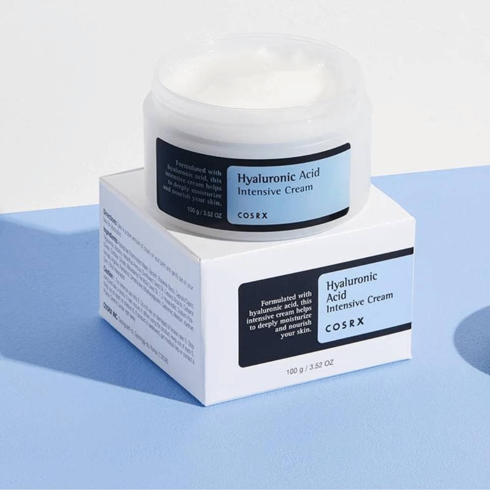 Odprta COSRX Hyaluronic Acid Intensive Cream – vlažilna krema za obraz s hialuronsko kislino za suho in dehidrirano kožo.