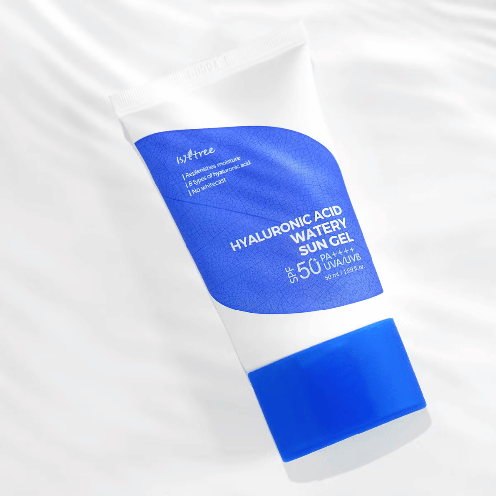 Isntree Hyaluronic Acid Watery Sun Gel SPF50+ PA++++ 50ml – korejska sončna krema z 8 vrstami hialuronske kisline za intenzivno vlaženje in UV-zaščito.