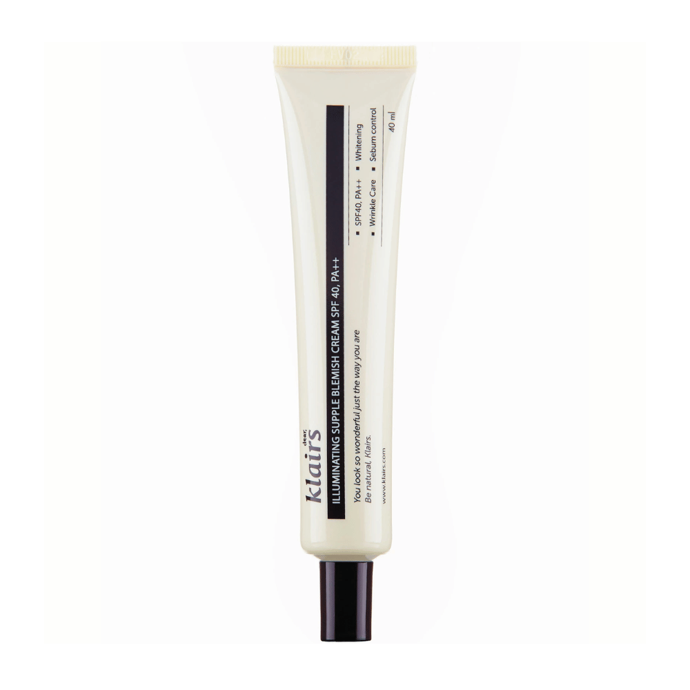 Ena tuba Klairs Illuminating Supple Blemish Cream SPF40 PA++, obarvana dnevna krema, na beli podlagi.