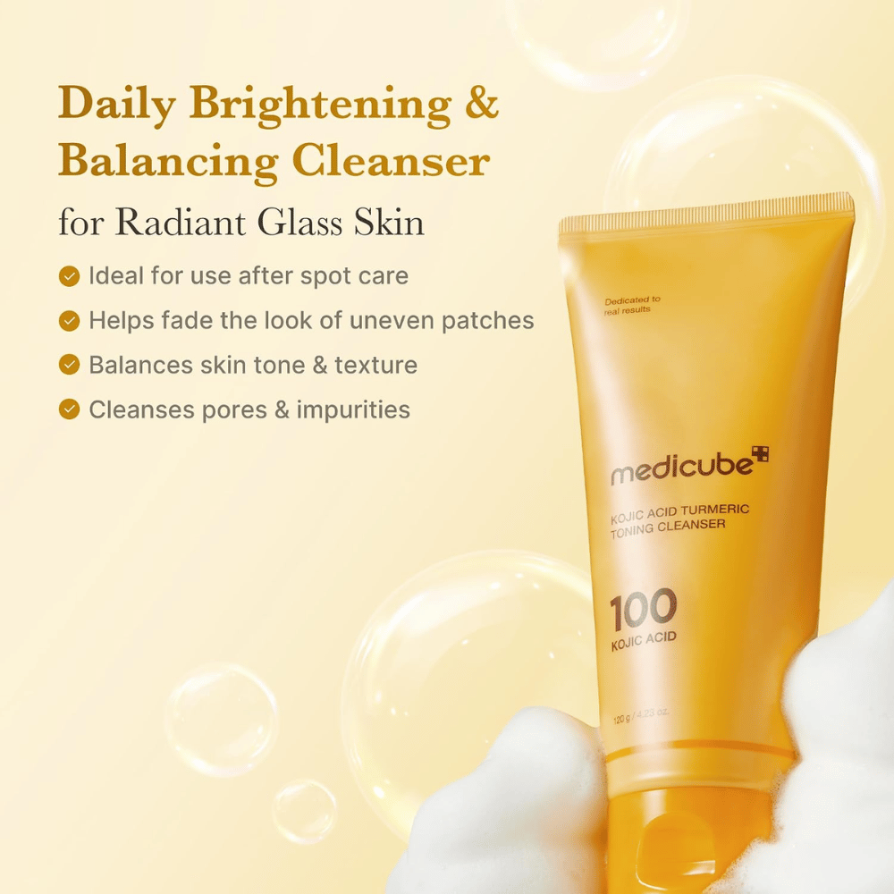 Medicube Kojic Acid Turmeric Toning Cleanser, čistilo za bolj enakomeren ten kože in sijaj. Rumena tuba s čistilno peno in prednostmi izdelka.