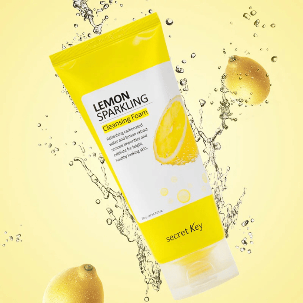 Lemon Sparkling Cleansing Foam iz Secret Key – osvežujoča peneča čistilna pena z izvlečkom limone, ki odstranjuje nečistoče in daje bolj jasno kožo.