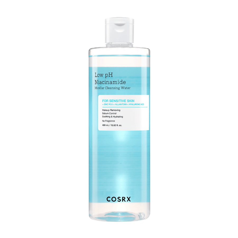 Steklenica z COSRX Low pH Niacinamide Micellar Cleansing Water, namenjena za občutljivo kožo.