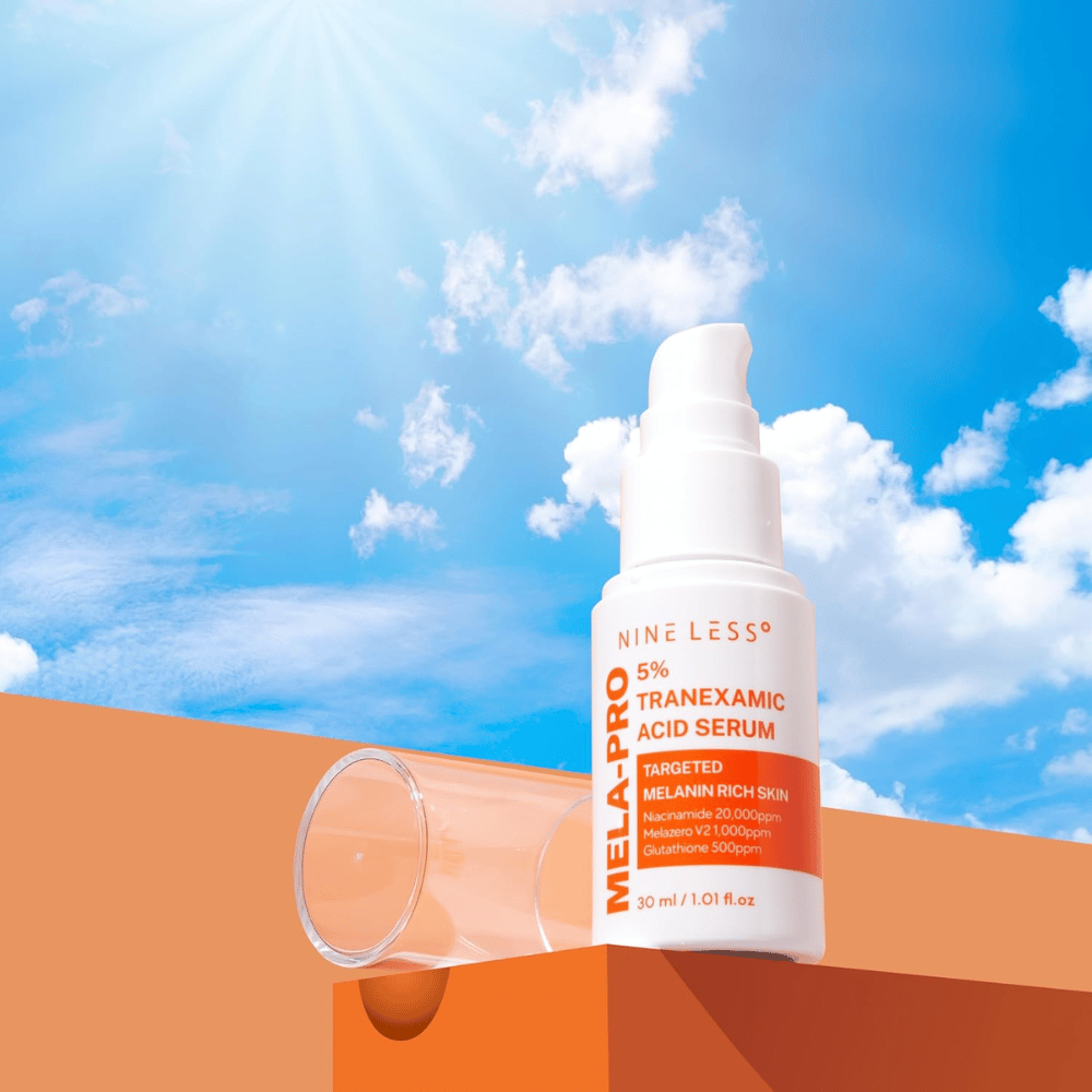 NINE LESS MELA-PRO 5% Tranexamic Acid Serum 30 ml, vlažilni serum, ki zmanjšuje hiperpigmentacijo in zagotavlja enakomernejši ten kože.