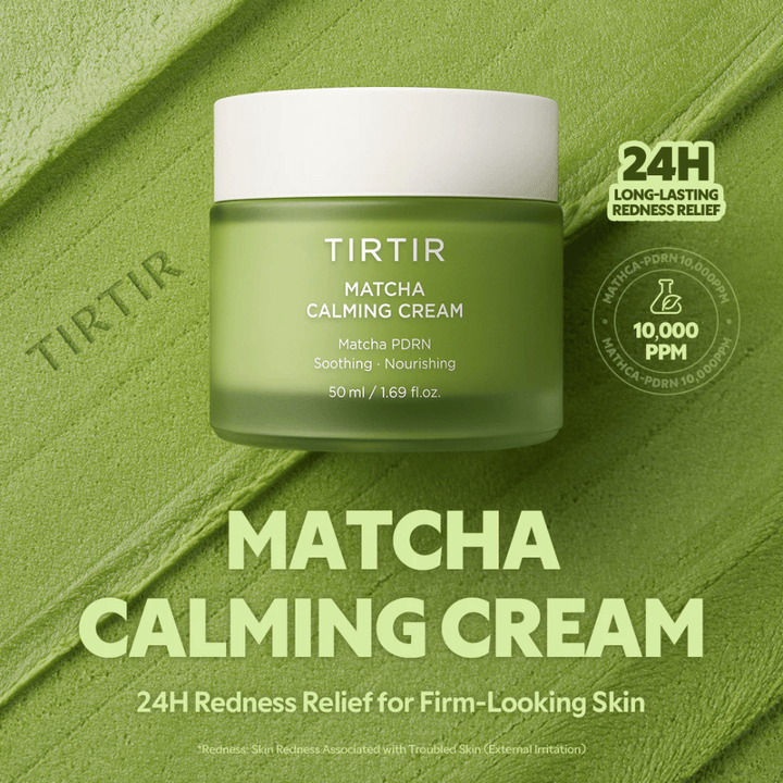 TIRTIR Matcha Calming Cream s ceramidi, pantenolom in peptidi, ki globinsko vlažijo, krepijo kožno bariero in izboljšujejo elastičnost.