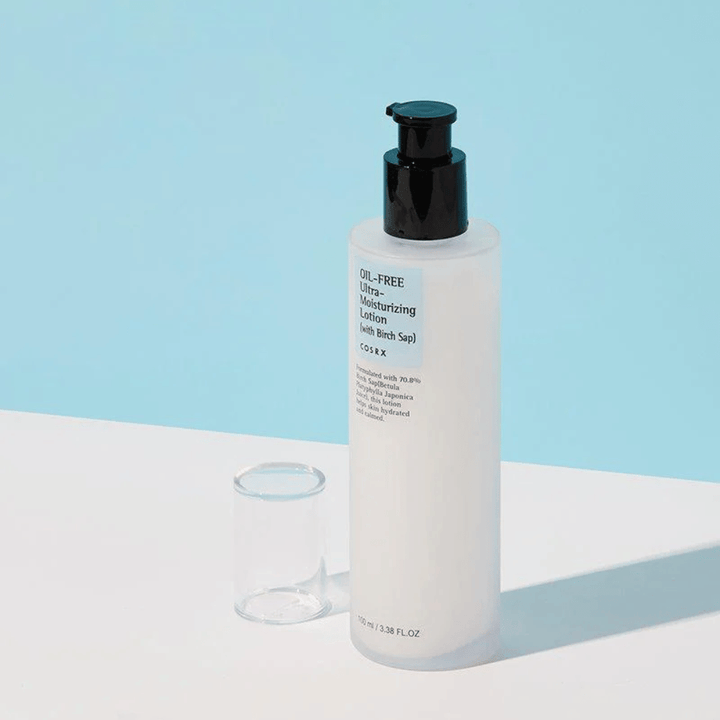 COSRX Oil-Free Ultra-Moisturizing Lotion 100 ml vlažilna krema z brezovim sokom, ki pomirja in uravnava kožo