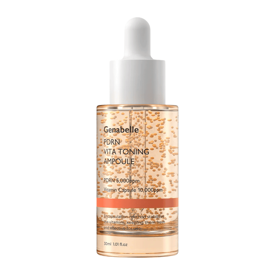 Izrezana produktna slika Genabelle PDRN Vita Toning Ampoule v prozorni steklenički z belim pokrovčkom s pipeto in vidnimi vitaminskimi kapsulami v serumski formuli.