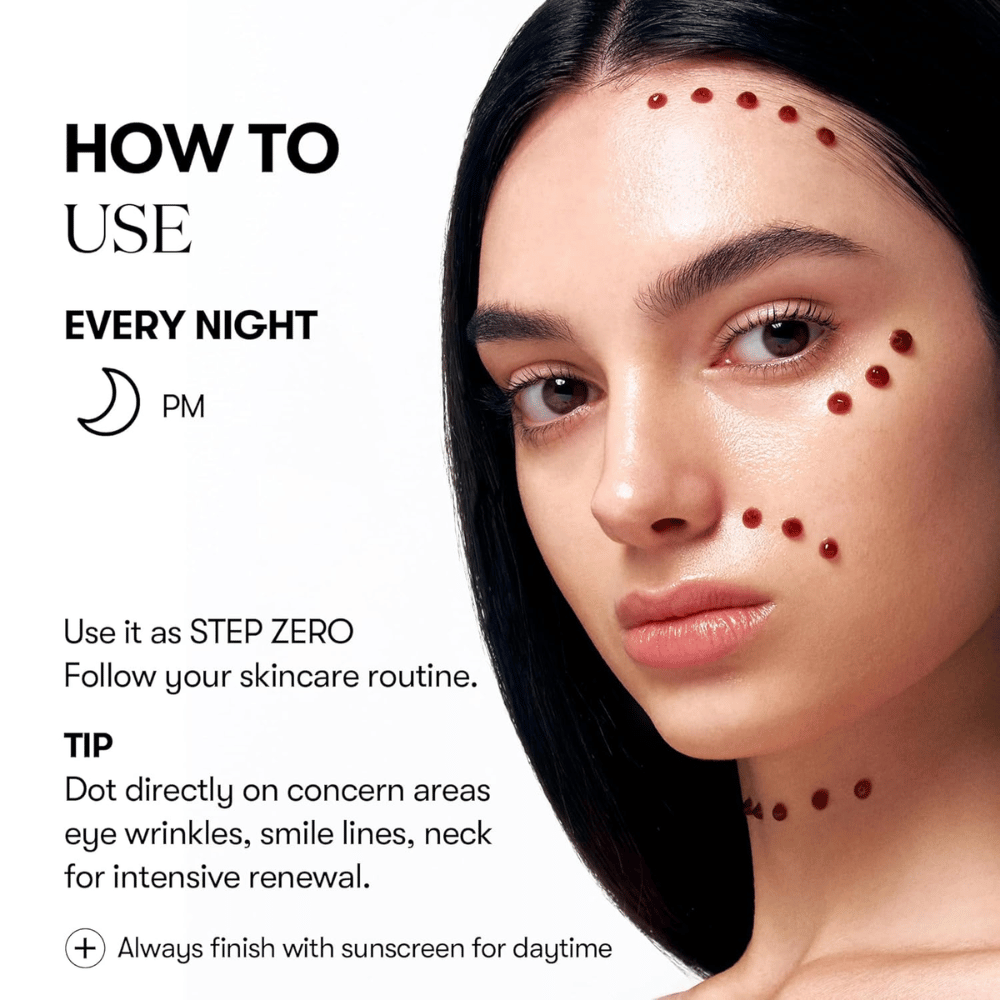 Model prikazuje, kako se VT Cosmetics Red Booster Reedle Shot 100 točkovno nanaša na obraz zvečer, kot prvi korak v rutini nege kože, za intenzivno obnovo gub, linij in strukture kože.