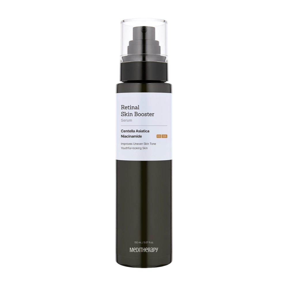 Meditherapy Retinal Skin Booster Serum v temni steklenički s pumpico. Formula s Centella Asiatica in niacinamidom izboljša ton kože in daje mladosten sijaj.