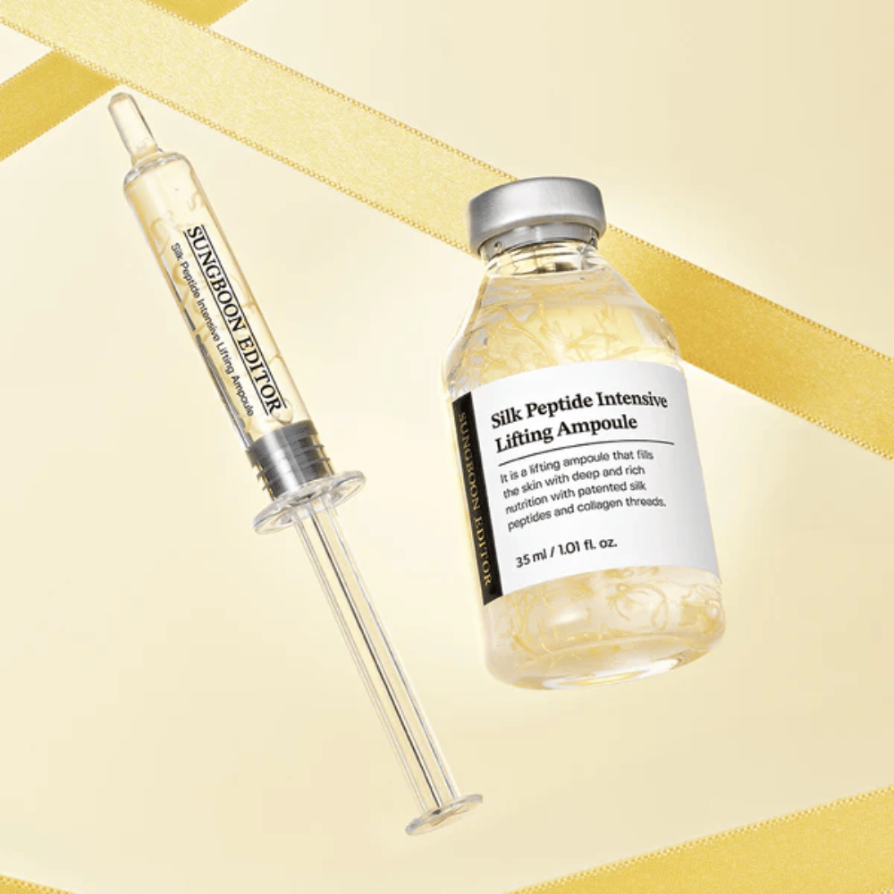 SUNGBOON EDITOR Silk Peptide Intensive Lifting Ampoule serum s silk peptides in kolagenom, ki vlaži kožo, izboljšuje elastičnost in daje čvrstejšo kožo.