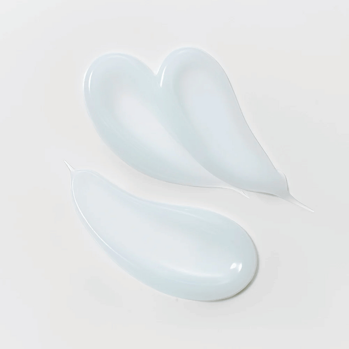 Tekstura Slow Pure Splash Hydration Gel Cream, lahka modrikasta gel, ki vlaži in pomirja kožo.