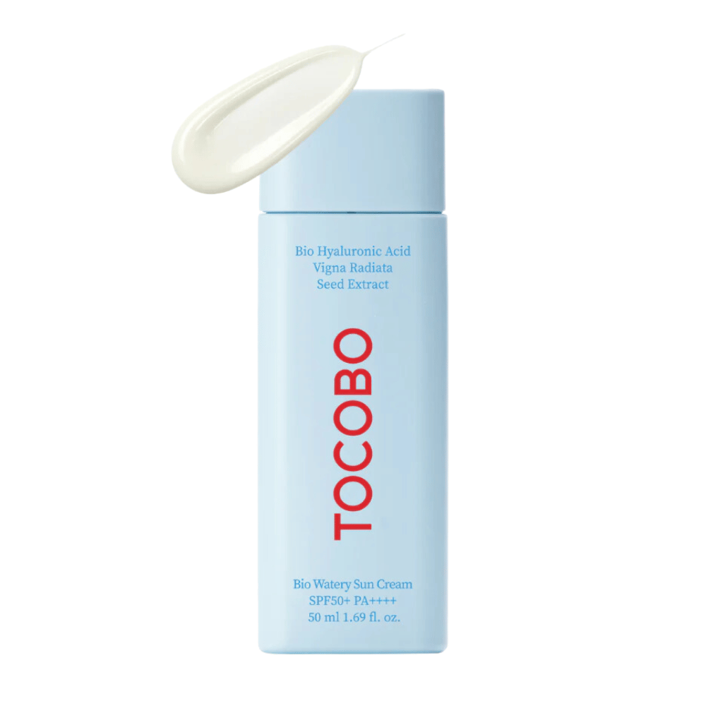 Steklenica TOCOBO Bio Watery Sun Cream SPF50+ PA++++ 50ml s kremo, ki vsebuje naravne sestavine za nego kože.