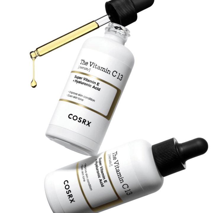 COSRX The Vitamin C 13 Serum 20 ml s pipeto in zlato kapljico seruma, C-vitamin serum za sijaj za enakomernejši ten kože in izboljšano strukturo kože.