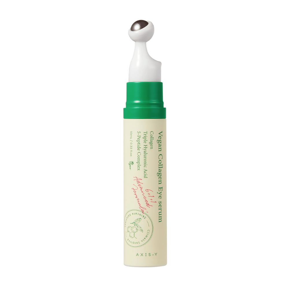 AXIS-Y Vegan Collagen Eye Serum 10ml z zelenim aplikatorjem, zasnovan za zmanjšanje gub in vlaženje občutljivega področja okoli oči. Izdelek vsebuje veganski kolagen, hialuronsko kislino in 5-peptidni kompleks za intenzivno nego in hranjenje.