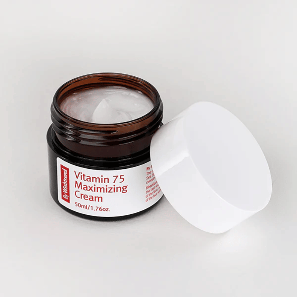 By Wishtrend Vitamin 75 Maximizing Cream krema za obraz z rakitovcem, ki vlaži kožo ter daje enakomernejši ten in naraven sijaj.