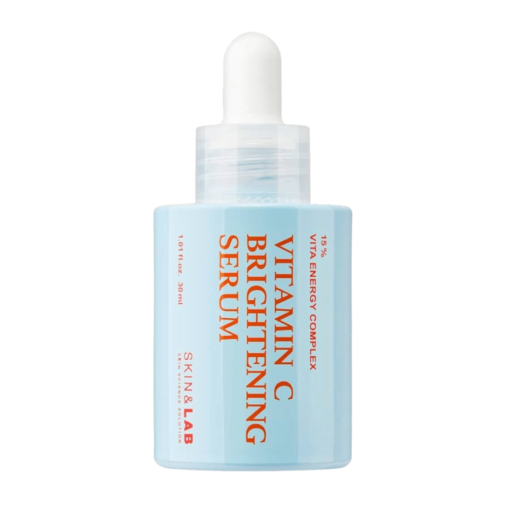 Skin&Lab Vitamin C Brightening Serum z 15% Vita Energy Complex izenači ten kože in zmanjša temne lise. Vlaži, daje koži sijaj in izboljšuje teksturo, kar jo naredi popolno za sijoč in zdrav videz.