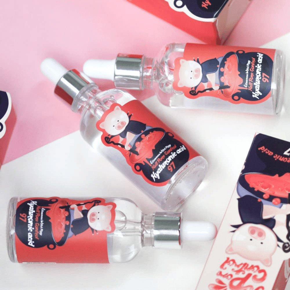 Elizavecca Witch Piggy Hyaluronic Acid 97 serum v skupini, korejski vlažilni serum za suho kožo, kožo brez vlage in izboljšano elastičnost kože.