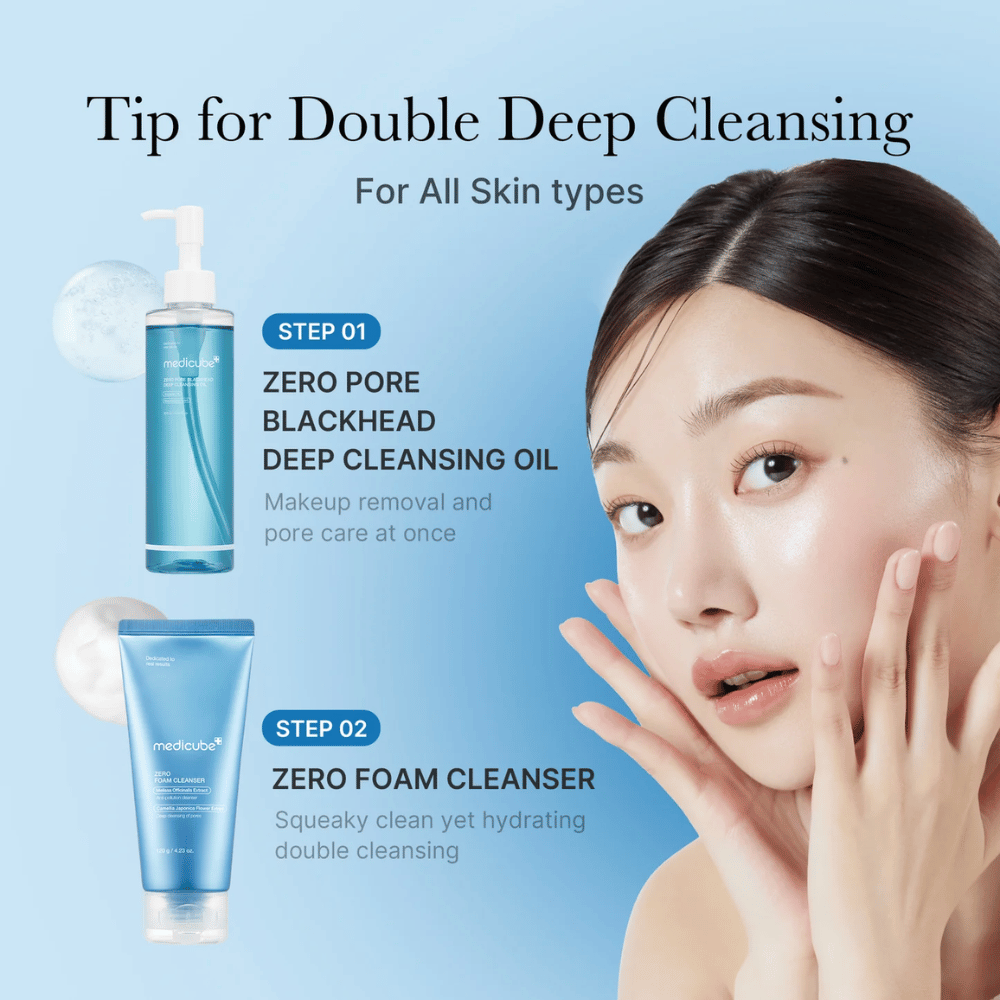 Reklamna slika za Medicube dvojno čiščenje z Zero Pore Blackhead Deep Cleansing Oil in Zero Foam Cleanser, skupaj z žensko, ki prikazuje svojo čisto in navlaženo kožo.