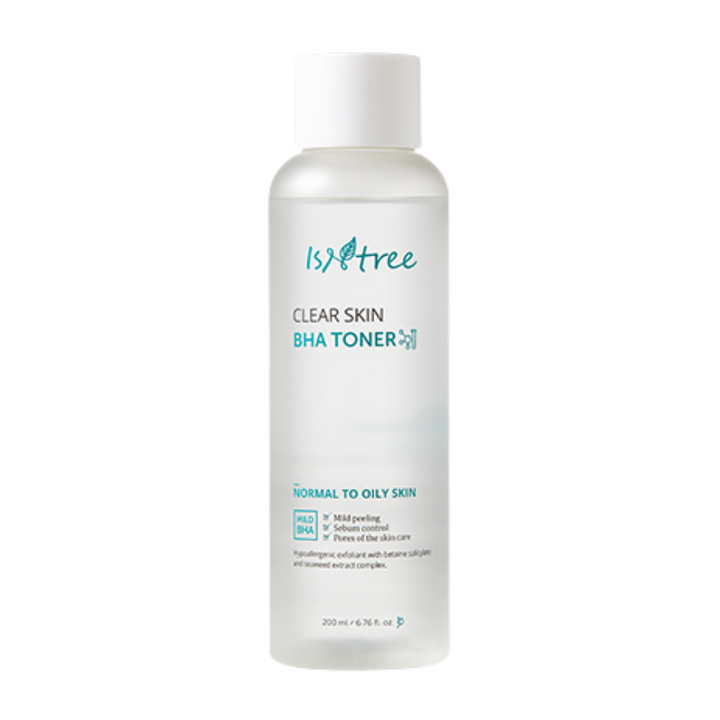 Steklenica Isntree Clear Skin BHA Toner 200ml na beli podlagi.